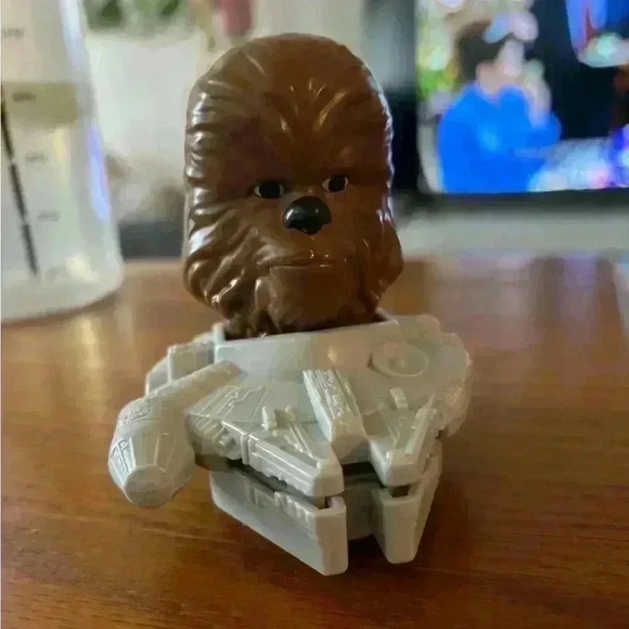 McDonalds Chewbacca toy - Picture 1 of 5